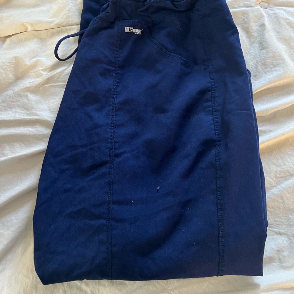 Used greys anatomy scrub plants